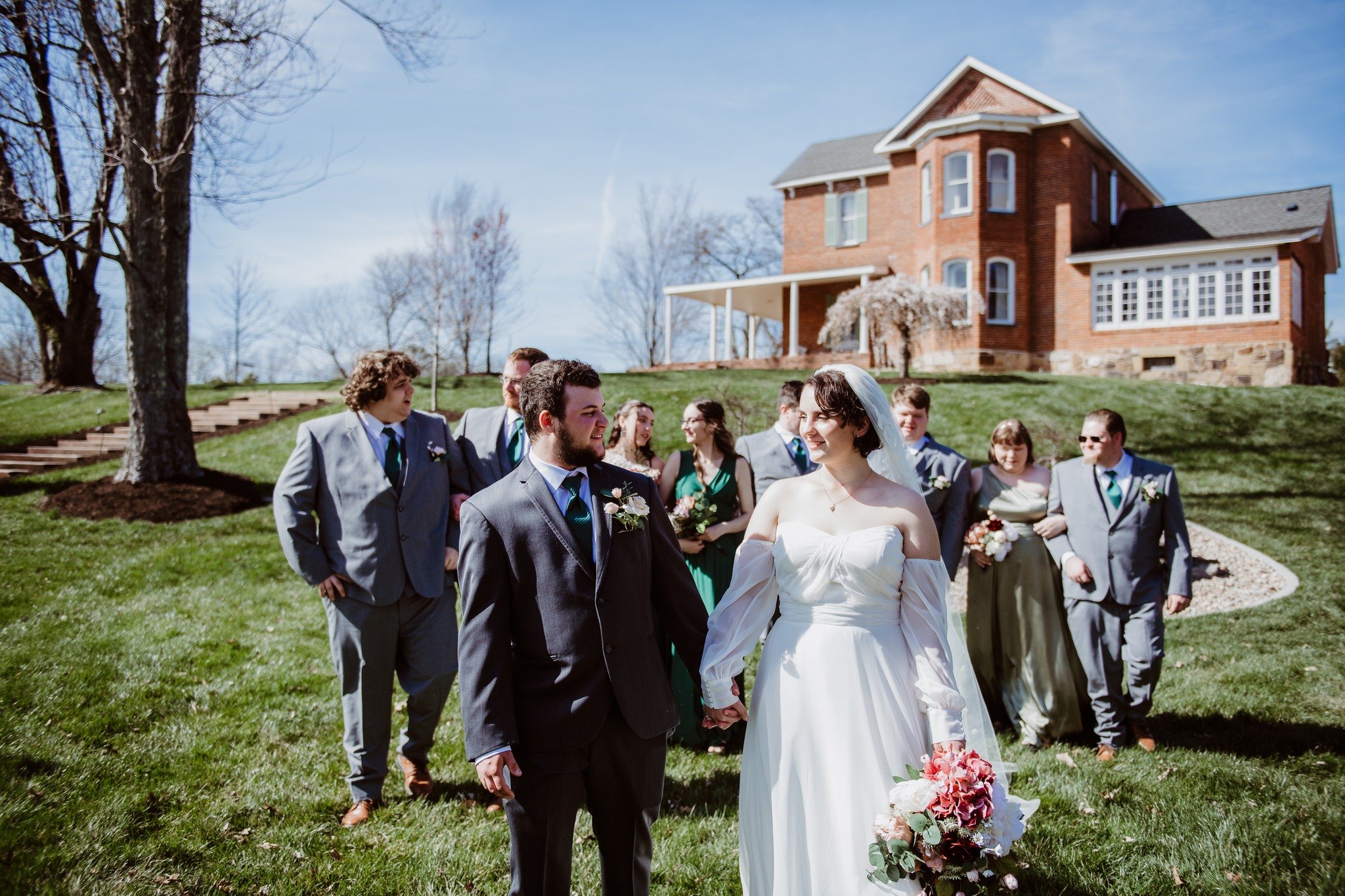 Gallery of Southern Illinois Weddings in Every Season Gallery of Southern Illinois Weddings in Every Season